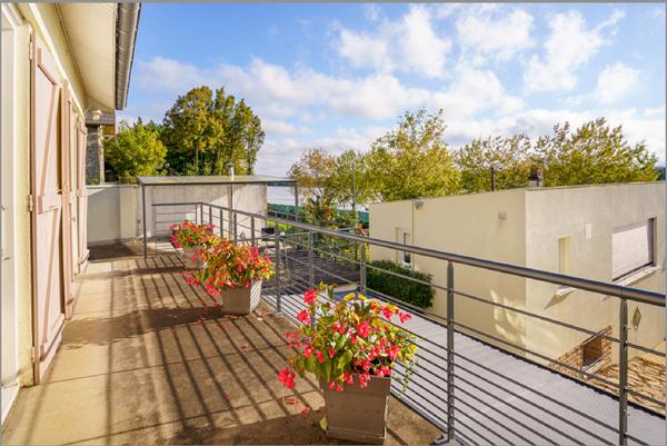 Maison 6 pièces 206 m2