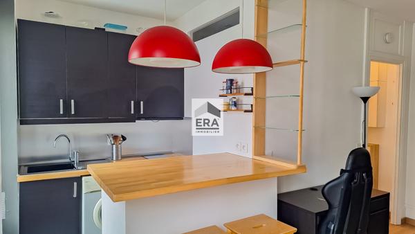 Appartement Paris 2 pièces