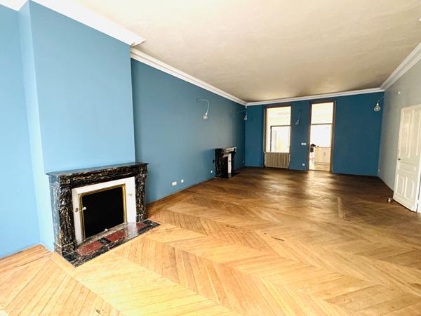 MAISON DE VILLE A VENDRE ROMORANTIN