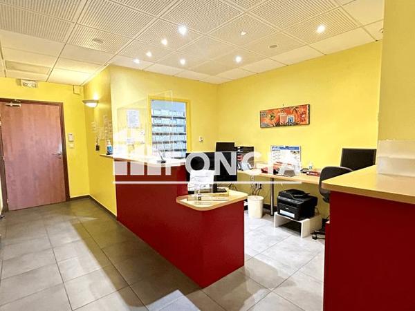 À vendre Local commercial 200 m² - Béziers 34500