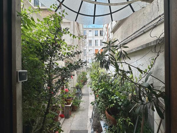 Paris 11 - 2P - Refait à neuf