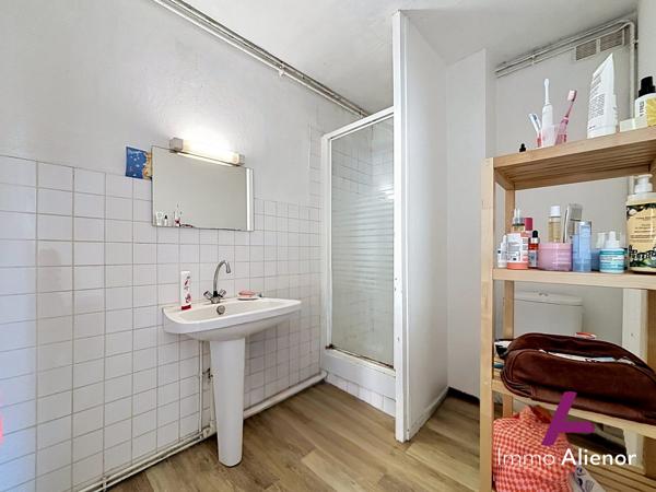Appartement à vendre, 2 pièces - Bordeaux 33000