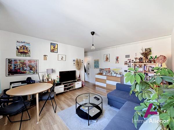 Appartement à vendre, 2 pièces - Bordeaux 33000