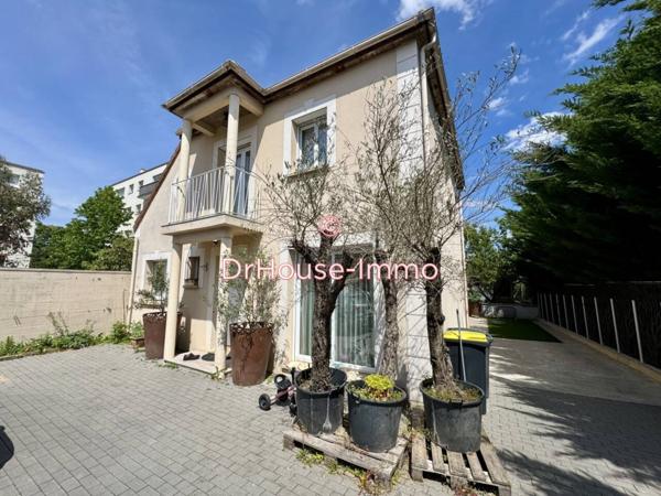 Maison à vendre 6 pièces de 122 m²