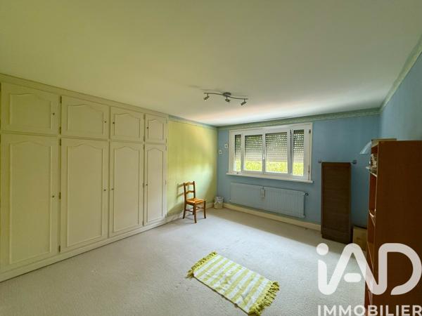 Maison à vendre 10 pièces 337 m² Avesnes-les-Aubert