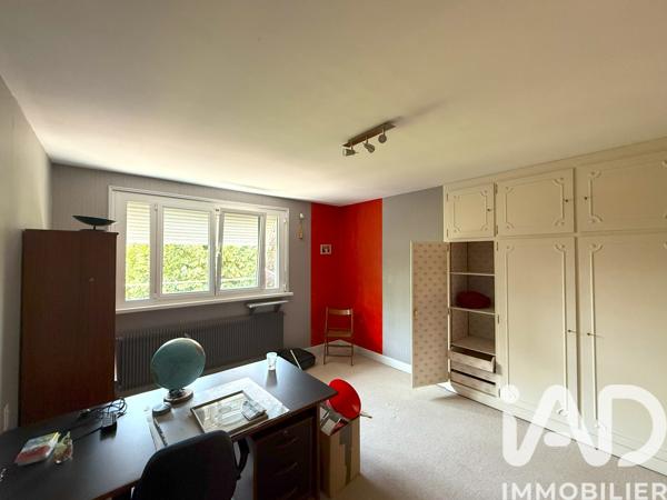 Maison à vendre 10 pièces 337 m² Avesnes-les-Aubert