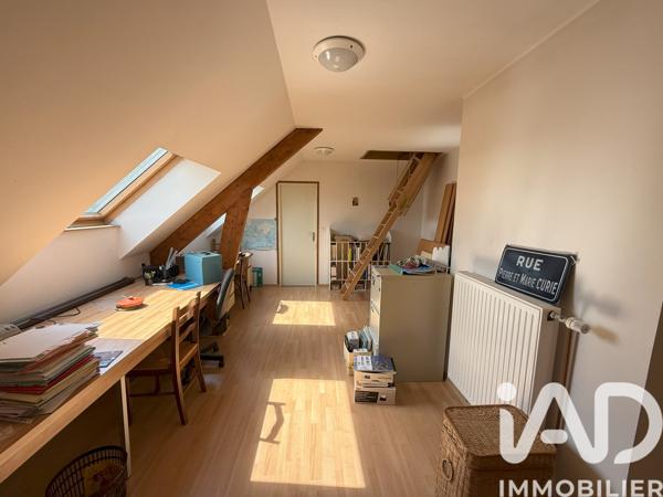 Maison à vendre 10 pièces 337 m² Avesnes-les-Aubert