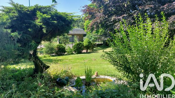 Maison à vendre 10 pièces 337 m² Avesnes-les-Aubert