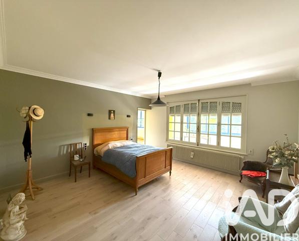 Maison à vendre 10 pièces 337 m² Avesnes-les-Aubert