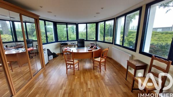Maison à vendre 10 pièces 337 m² Avesnes-les-Aubert