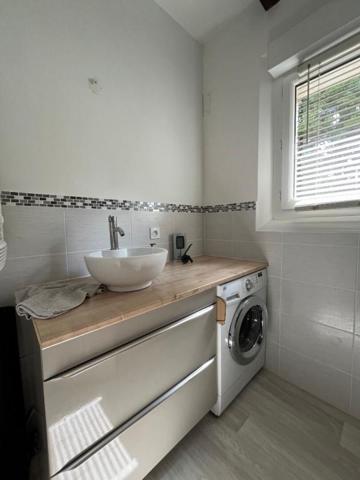 Corps de ferme avec dépendances/Box : 7 pièce(s) 174 m2