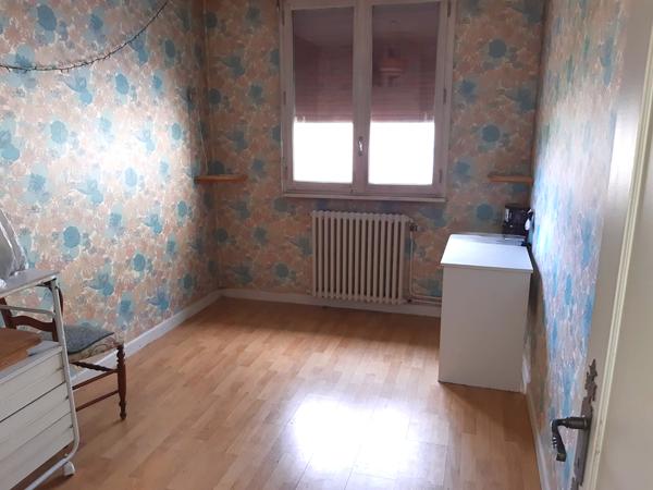 Grande maison avec studio