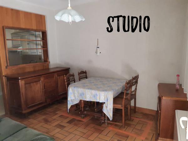 Grande maison avec studio