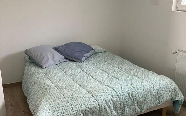 Immeuble à vendre    10 pièces •  Bourg-Achard