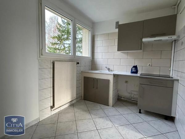 Appartement à louer 3 pièces 65.69m² Rombas (57120)