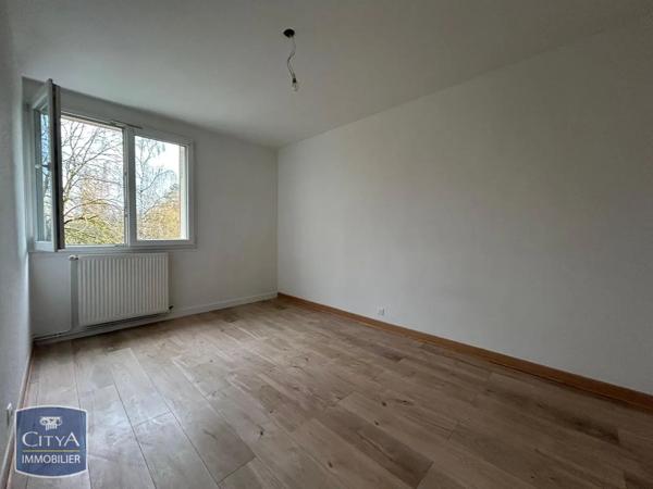 Appartement à louer 3 pièces 65.69m² Rombas (57120)