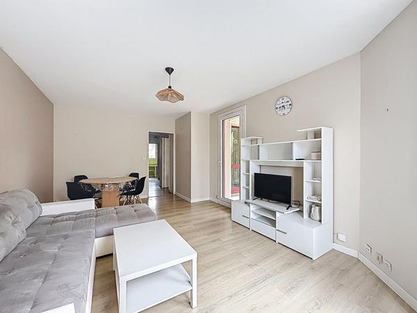 A vendre Appartement , Lac de Maine, Type 2, Jardin, 1 chambre