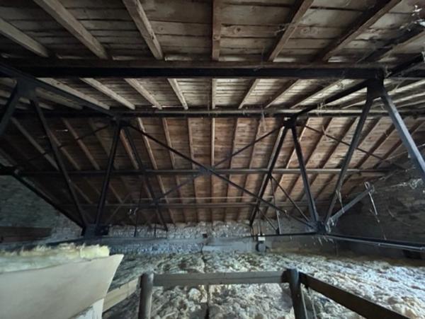 ENNEZAT CENTRE MAISON F3 AVEC ATELIER