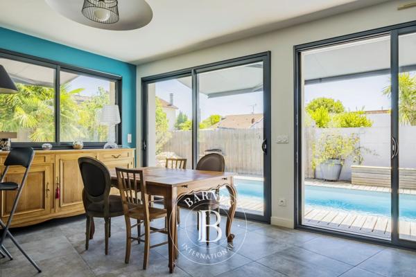 Bordeaux, Maison 4 Chambres -  136 m² à vendre