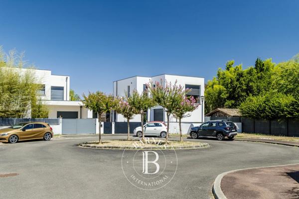Bordeaux, Maison 4 Chambres -  136 m² à vendre