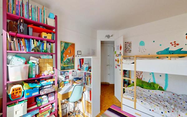 Appartement à vendre    3 pièces • 66,56 m2 Montrouge