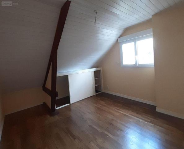 Maison individuelle à vendre à Guerlédan dans les Côtes-d'Armor (22530), ref : 063-445 Maison individuelle à vendre à Guerlédan dans les Côtes-d'Armor (22530), ref : 063-445 Maison individuelle à vendre à Guerlédan dans les Côtes-d'Armor (22530), ref : 063-445