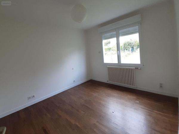 Maison individuelle à vendre à Guerlédan dans les Côtes-d'Armor (22530), ref : 063-445 Maison individuelle à vendre à Guerlédan dans les Côtes-d'Armor (22530), ref : 063-445 Maison individuelle à vendre à Guerlédan dans les Côtes-d'Armor (22530), ref : 063-445