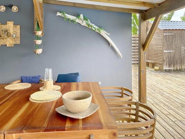 Elégante maison contemporaine avec piscine au sel - LE LAMENTIN -