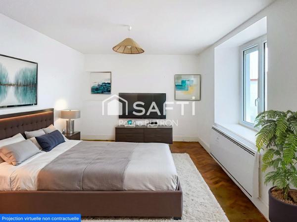 Maison située au milieu d'un parc et proche lac