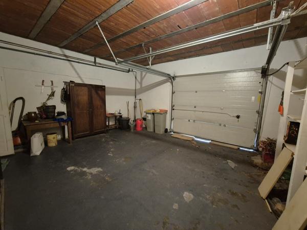 Grande maison de village avec extérieur et garage !