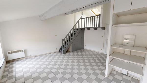 NARBONNE, Appartement T1bis de 30 m² + mezzanine de 5.5m²