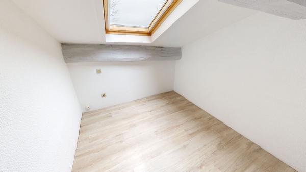 NARBONNE, Appartement T1bis de 30 m² + mezzanine de 5.5m²