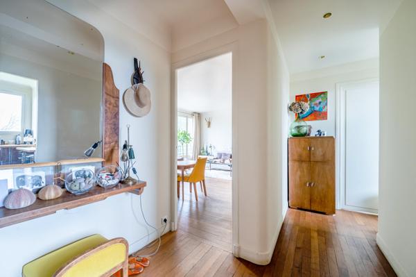 Appartement plein de charme et de lumière avec vue