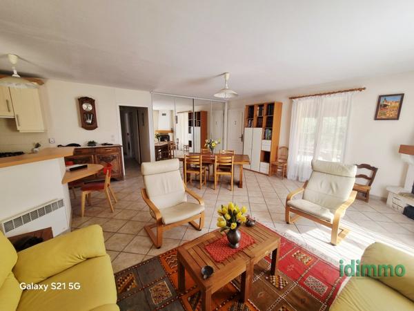 Draguignan villa F5 110m plain-pied garage terrasse 675m terrain tt à l'égout 380000€ crn2411 dpe C Draguignan (83300)