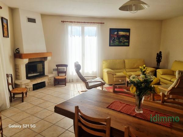 Draguignan villa F5 110m plain-pied garage terrasse 675m terrain tt à l'égout 380000€ crn2411 dpe C Draguignan (83300)