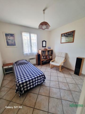 Draguignan villa F5 110m plain-pied garage terrasse 675m terrain tt à l'égout 380000€ crn2411 dpe C Draguignan (83300)