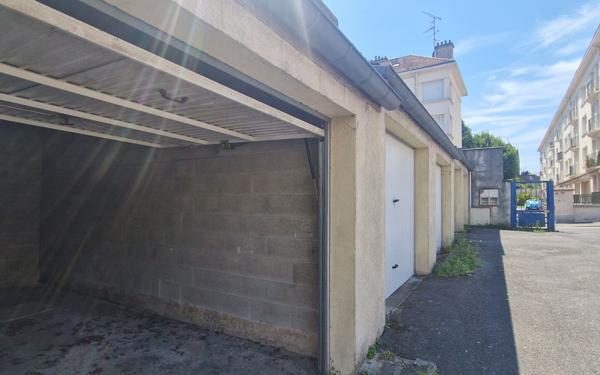 Stationnement à vendre