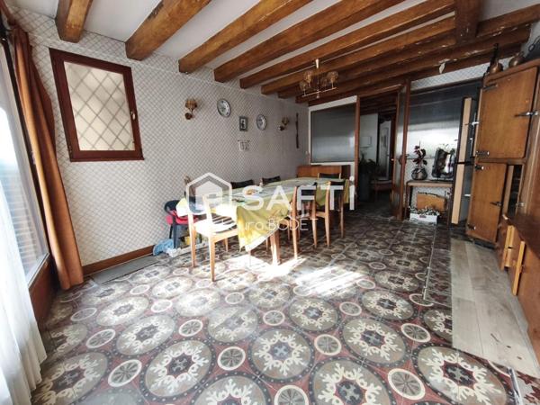 Maison a rénover avec beaucoup de potentiel