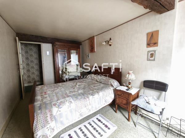 Maison a rénover avec beaucoup de potentiel