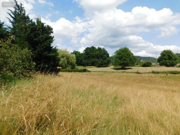 Terrain à Batir à vendre à Jujurieux dans l'Ain (01640), ref : 01016-480