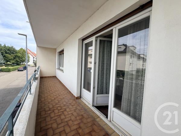 Appartement F4 à vendre  4 pièces - 90 m 2   LINGOLSHEIM  - 67