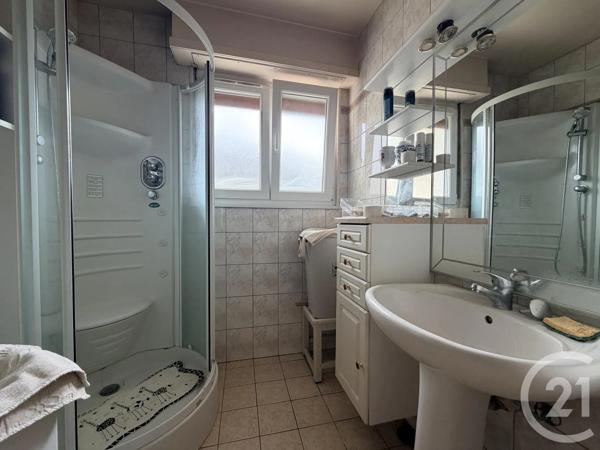 Appartement F4 à vendre  4 pièces - 90 m 2   LINGOLSHEIM  - 67