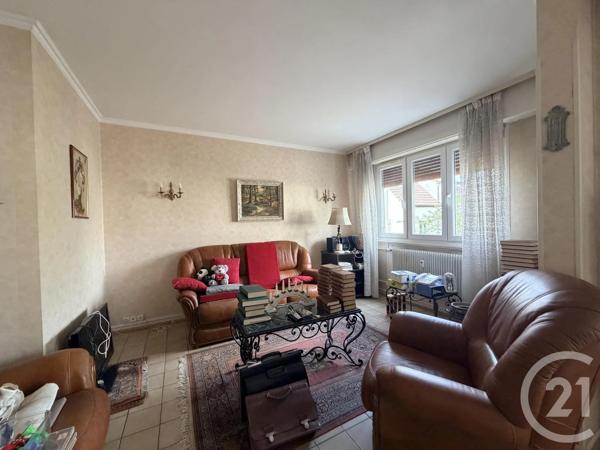 Appartement F4 à vendre  4 pièces - 90 m 2   LINGOLSHEIM  - 67