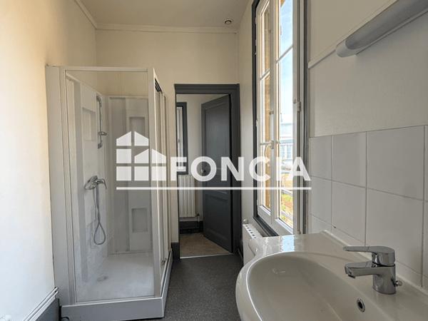 Location Appartement 3 pièces 73 m² - 45 BOULEVARD GAMBETTA Charleville-mezieres 08000