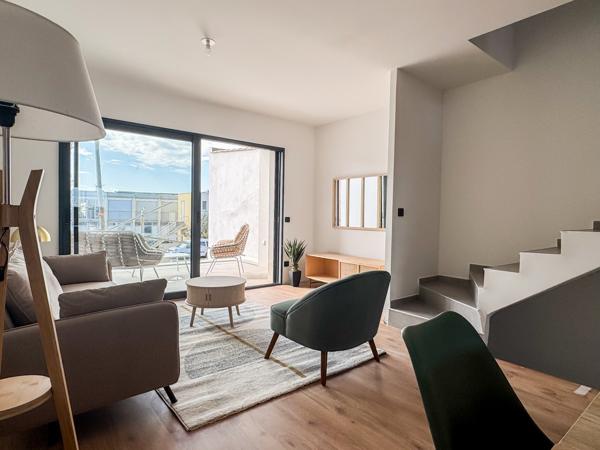 Carnon Plage (34130) (34130) CARNON PLAGE - Appartement d’Exception à Carnon Plage – Accès Direct à la Plage