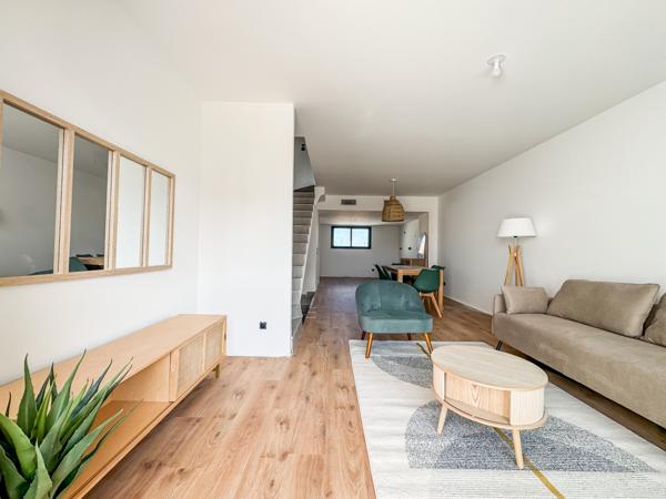 Carnon Plage (34130) (34130) CARNON PLAGE - Appartement d’Exception à Carnon Plage – Accès Direct à la Plage