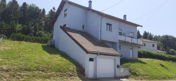 À vendre - Maison traditionnelle, 6 pièces située à Bians-les-Usiers (25520)