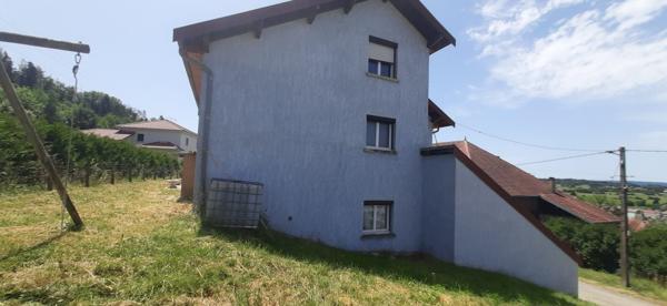 À vendre - Maison traditionnelle, 6 pièces située à Bians-les-Usiers (25520)