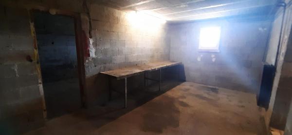 À vendre - Maison traditionnelle, 6 pièces située à Bians-les-Usiers (25520)