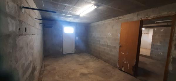 À vendre - Maison traditionnelle, 6 pièces située à Bians-les-Usiers (25520)